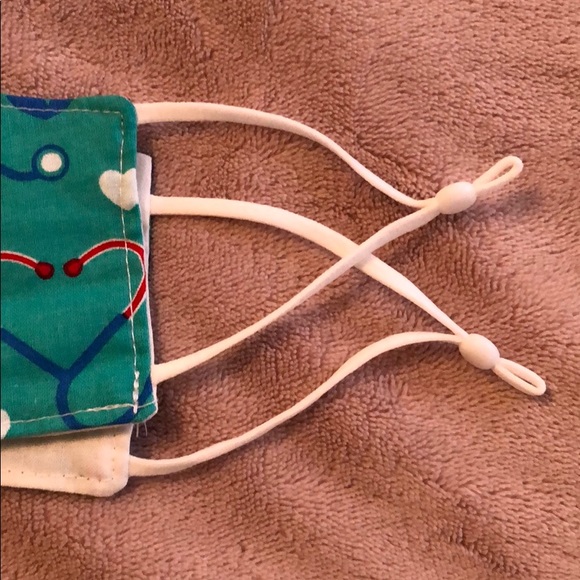 NEW FIRST RESPONDERS Handmade Adult face mask - Picture 5 of 6